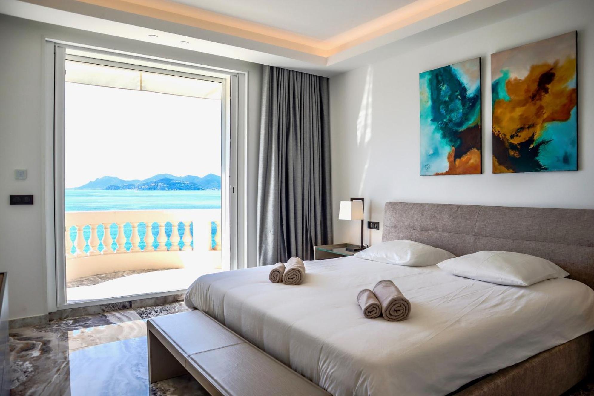 Apartment Palais Miramar 65 Bd De La Croisette